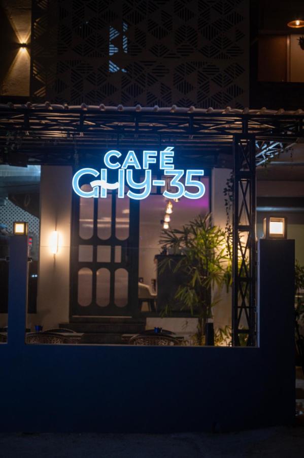 Gs Residency Hotel Гувахати Екстериор снимка