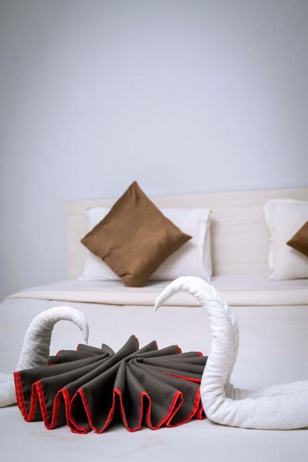 Gs Residency Hotel Гувахати Екстериор снимка